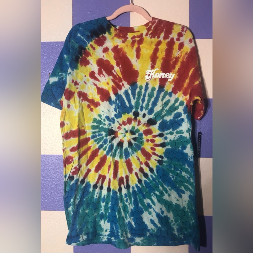 NWT Honey Honeycomb Tie-Dye Hive Design Tee - Size S